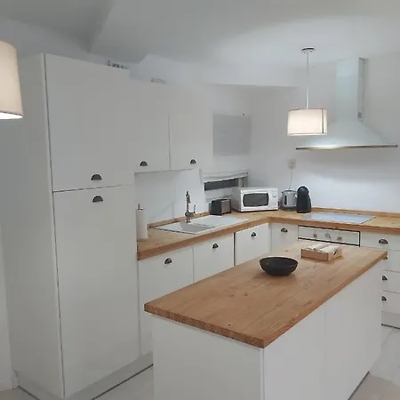 Luminoso Apartamento Canton Ferrol